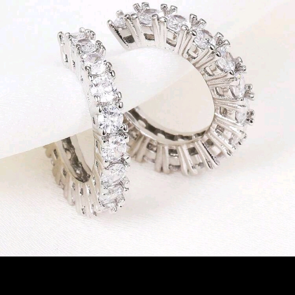 Elegant Silver Hoop Earring Single Earring